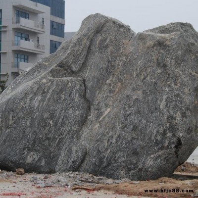 仙桃景觀石-立德樹人景觀石刻字-武漢5000平米景觀石基地-仙桃泰山石