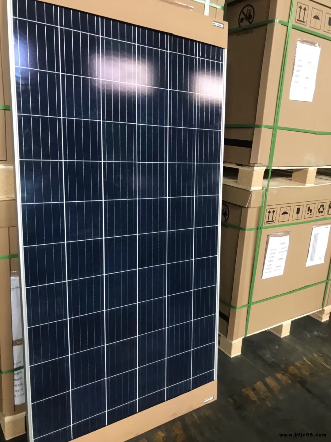 晶科B級260瓦-335瓦多晶太陽能電池板光伏板組件太陽能發電系統