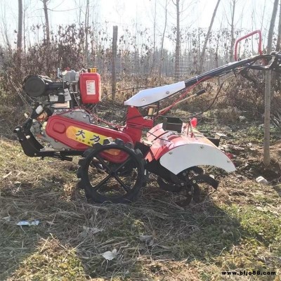 不用手推的自走式微耕機   小孩婦女都可操作的農用微耕機  山地硬土地砂石地趟地機  廠家直銷